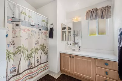 48 Via Lisboa #48, Camarillo, CA 93012 - Photo 9