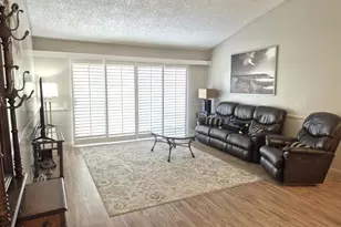26132 Village 26, Camarillo, CA 93012 - Photo 7