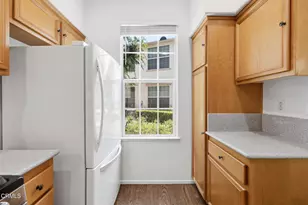 27030 Victoria Ln, Valencia, CA 91355 - Photo 7