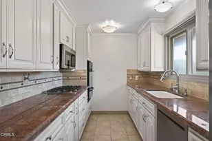 2273 Camilar Dr, Camarillo, CA 93010 - Photo 19