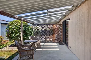 4700 Aurora Dr, Ventura, CA 93003 - Photo 21