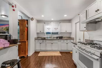 970 Laurel Street, Oxnard, CA 93033 - Photo 5
