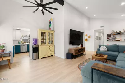 9304 Wolverton Street, Ventura, CA 93004 - Photo 17