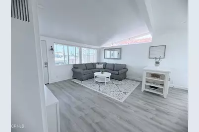 2263 Pierpont Boulevard, Ventura, CA 93001 - Photo 3