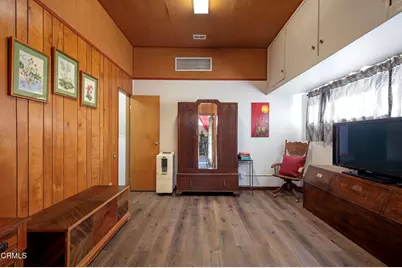 215 N 8th Street, Santa Paula, CA 93060 - Photo 13