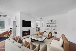 19830 Sandpiper Pl, Newhall, CA 91321 - Photo 3