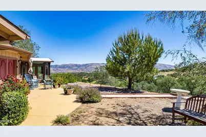 20476 Old Town Road, Tehachapi, CA 93561 - Photo 29