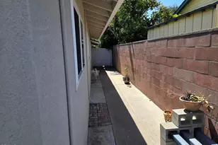 132 Hayes Ave, Ventura, CA 93003 - Photo 19