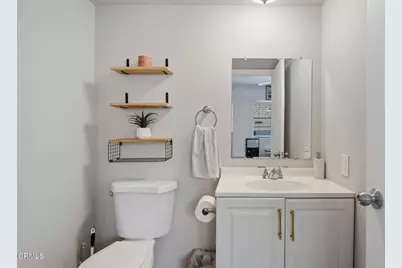 553 S E Street, Oxnard, CA 93030 - Photo 11
