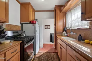 2102 2104 Channel Dr, Ventura, CA 93001 - Photo 11
