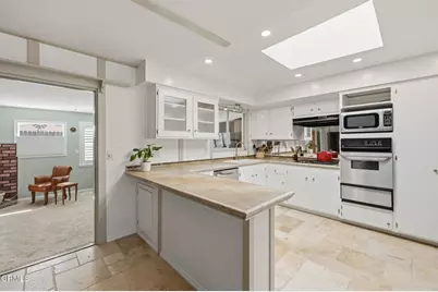 1256 Rugby Avenue, Ventura, CA 93004 - Photo 11