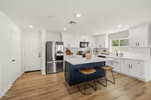 454 Celebration Ln, Santa Paula, CA 93060 - Photo 9