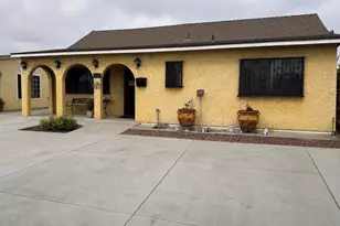 1214 S Ventura Rd, Oxnard, CA 93033 - Photo 1