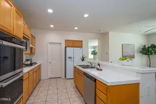 1263 Vida Dr, Oxnard, CA 93030 - Photo 15