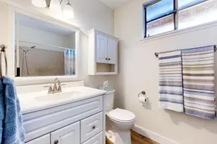 22423 Cantara St, Los Angeles, CA 91304 - Photo 13