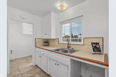 6767 Crowley Avenue, Ventura, CA 93003 - Photo 15