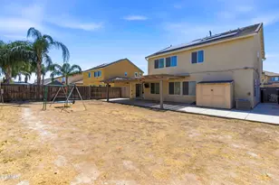 5018 Gleaming Gem Way, Bakersfield, CA 93313 - Photo 43