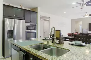 5018 Gleaming Gem Way, Bakersfield, CA 93313 - Photo 7