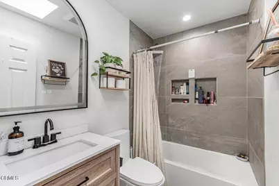 634 E Kamala Street, Oxnard, CA 93033 - Photo 9