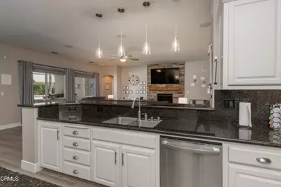 13510 Hinault Drive, Bakersfield, CA 93314 - Photo 17