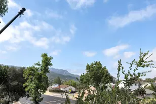 613 Orangewood Ave, Thousand Oaks, CA 91320 - Photo 21
