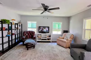 712 Main St, Piru, CA 93040 - Photo 7