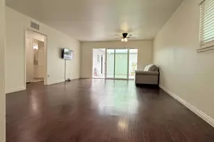 187 E Bowling Green, Port Hueneme, CA 93041 - Photo 11
