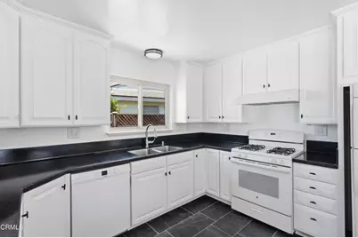 2559 Neptune Place, Port Hueneme, CA 93041 - Photo 11