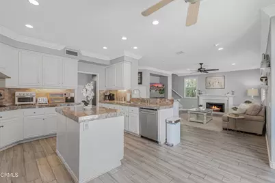 209 Southcrest Place, Simi Valley, CA 93065 - Photo 11