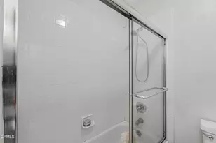 209 Southcrest Pl, Simi Valley, CA 93065 - Photo 27