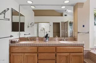 2220 Pebble Beach Trail, Oxnard, CA 93036 - Photo 37