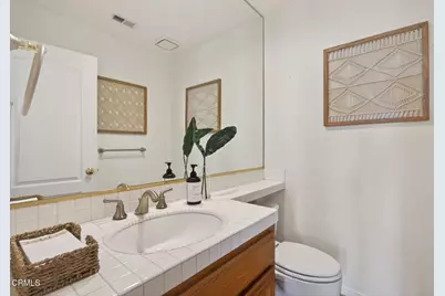 2220 Pebble Beach Trail, Oxnard, CA 93036 - Photo 45