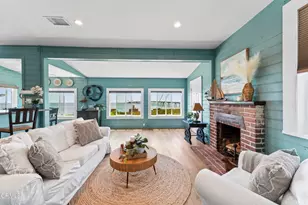 6651 Breakers Way, Ventura, CA 93001 - Photo 9