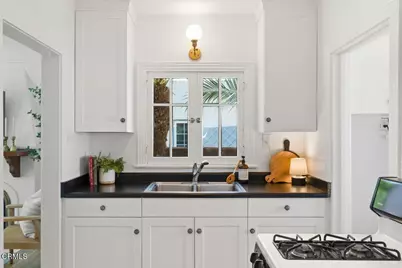 529 S Catalina Street, Ventura, CA 93001 - Photo 3
