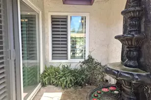 5762 Cherry Ridge Dr, Camarillo, CA 93012 - Photo 17