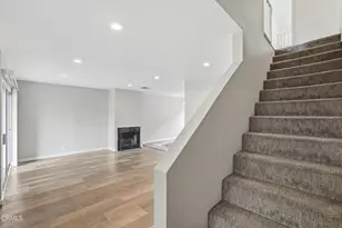 735 County Square Dr, Ventura, CA 93003 - Photo 17