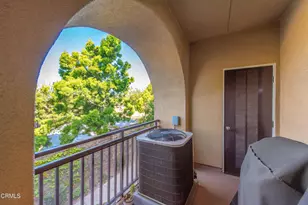 243 Riverdale Ct, Camarillo, CA 93012 - Photo 9
