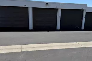 1142 Tivoli Ln, Simi Valley, CA 93065 - Photo 11