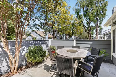 425 Jeremiah Drive #A, Simi Valley, CA 93065 - Photo 27