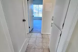 1300 Saratoga, Ventura, CA 93003 - Photo 3