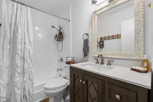 117 Duke Ave, Ventura, CA 93003 - Photo 15
