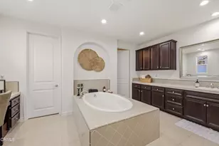 3239 Buttercup Ln, Camarillo, CA 93012 - Photo 55