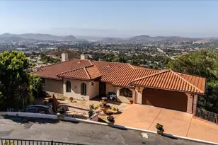453 Kathleen Dr, Newbury Park, CA 91320 - Photo 49