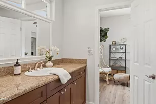 5351 Dubois Ave, Los Angeles, CA 91367 - Photo 23