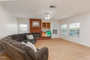 10906 Rosslyn Ln, Bakersfield, CA 93311 - Photo 19