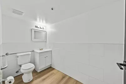 2472 Eastman Avenue #33, Ventura, CA 93003 - Photo 15