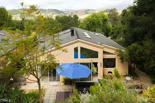 270 Valley Rd, Oak View, CA 93022 - Photo 1