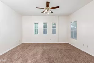8811 Maggiore Ln, Bakersfield, CA 93312 - Photo 11