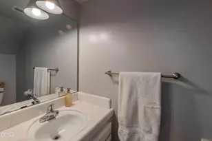 4906 Scorpio Ct, Bakersfield, CA 93309 - Photo 11