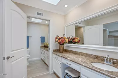 17210 Village 17, Camarillo, CA 93012 - Photo 31